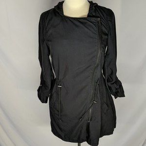 Divided Black lightweight Jacket with Off Center Zipper Size 4